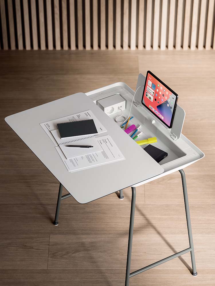 1-Complementi-Living-FLIPPER-per-Campus-e-formazione-Aereoporti-e-stazioni-Collettivita-Residenziale-2