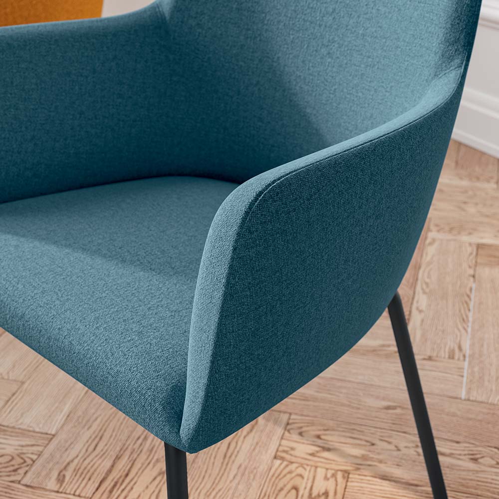 1-sedia-dattesa-city-per-uffici-aree-comuni-hospitality-collettivita-e-sale-meeting-1