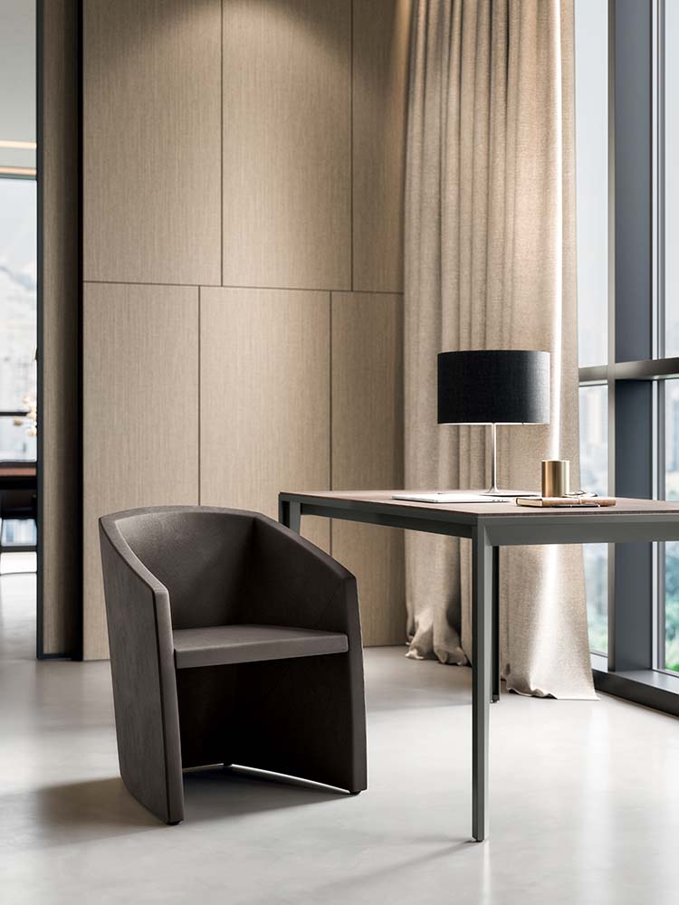 3-Divani-e-poltroncine-Living-ALIAS-per-Aree-comuni-Area-dattesa-Residenziale-Hospitality-Hotel-Aereoporti-e-stazioni-Collettivita-Negozi-4