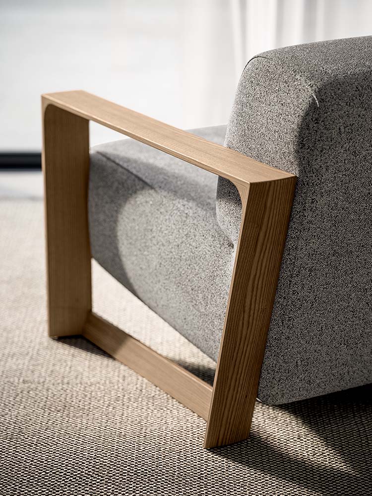 8-Divani-e-poltroncine-Living-ARCO-per-Residenziale-Hospitality-Hotel-Collettivita-8