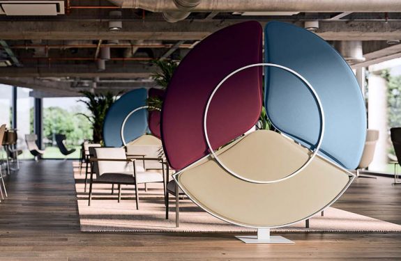 Complementi-Living-FLOOR-PETAL-anteprima-575x375