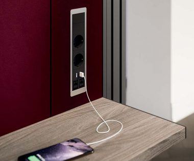 Multiprese-elettriche-2X-EU-2X-USB-2X-RJ45-380x315