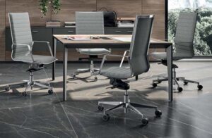 sedia-direzionale-diva-soft-per-uffici-e-conferenze-anteprima-575x375-1-300x196
